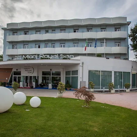 Hotel Mioni Royal San-3
